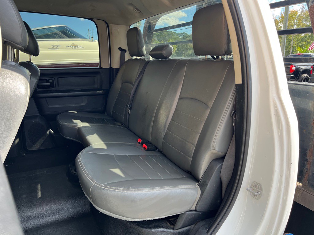 2017 RAM 3500 Image 30