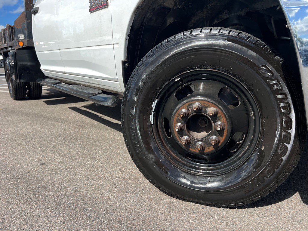 2017 RAM 3500 Image 36