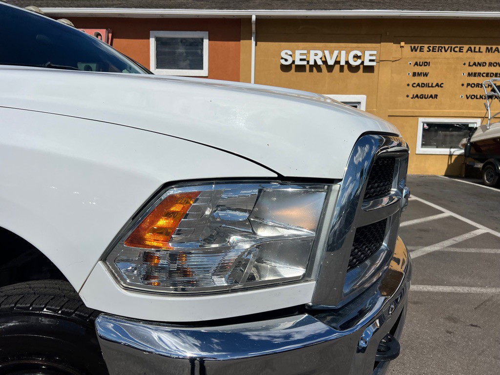 2017 RAM 3500 Image 40