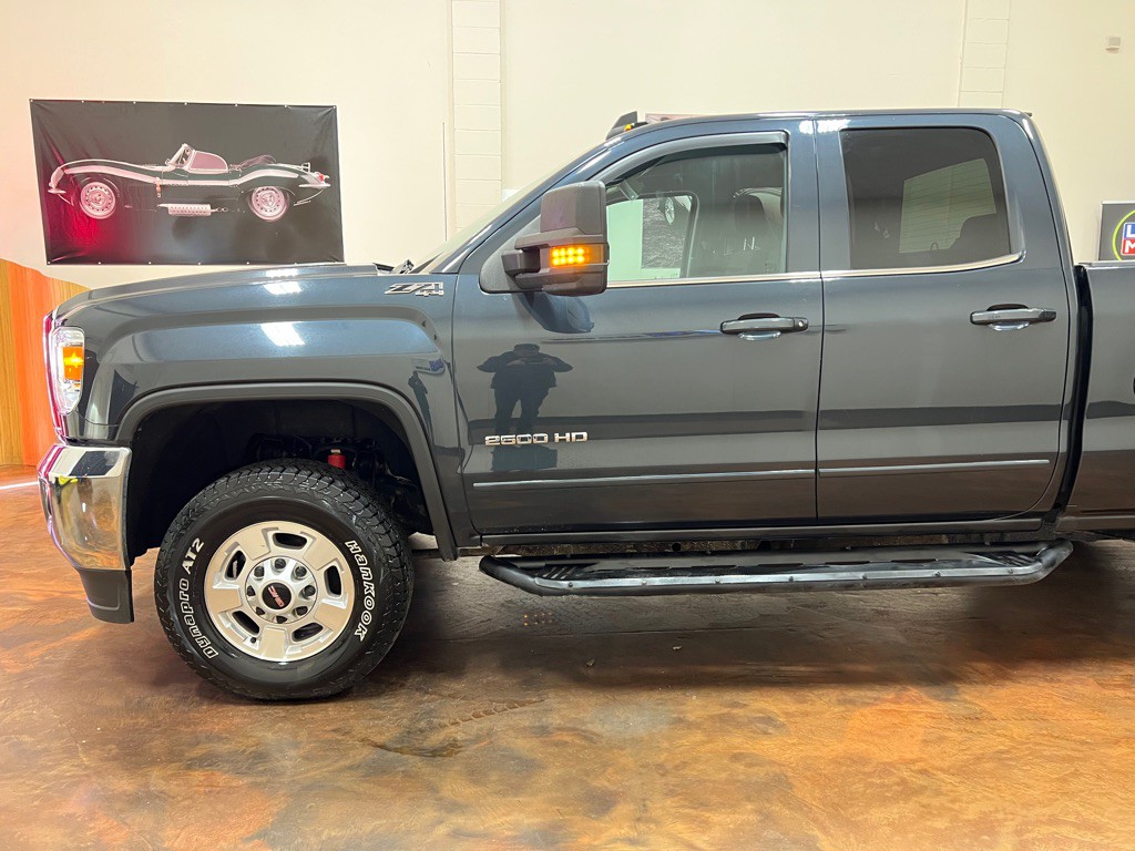 2019 GMC Sierra Image 6