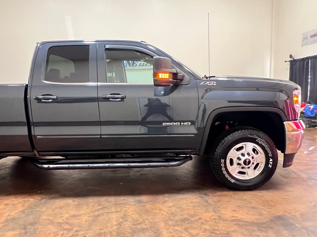 2019 GMC Sierra Image 12