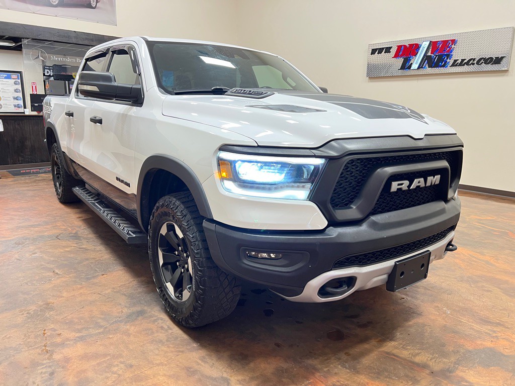 2022 RAM 1500 Image 3