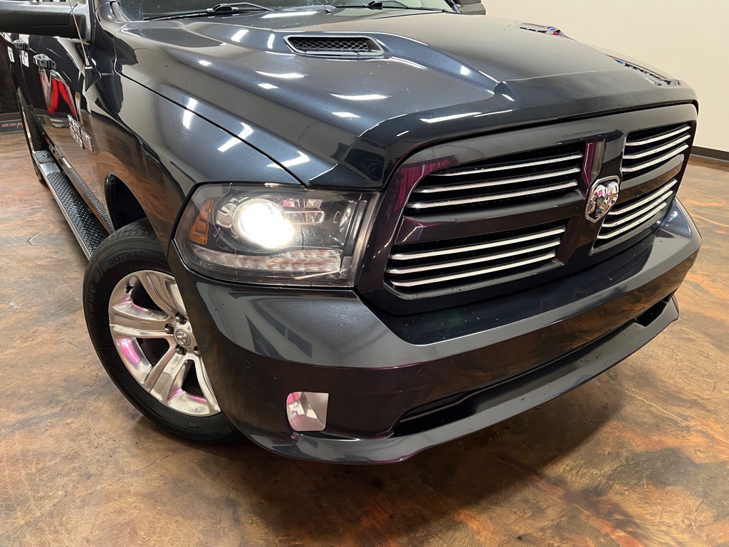 2017 RAM 1500 Image 43