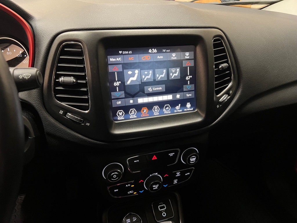 2018 Jeep Compass Image 23