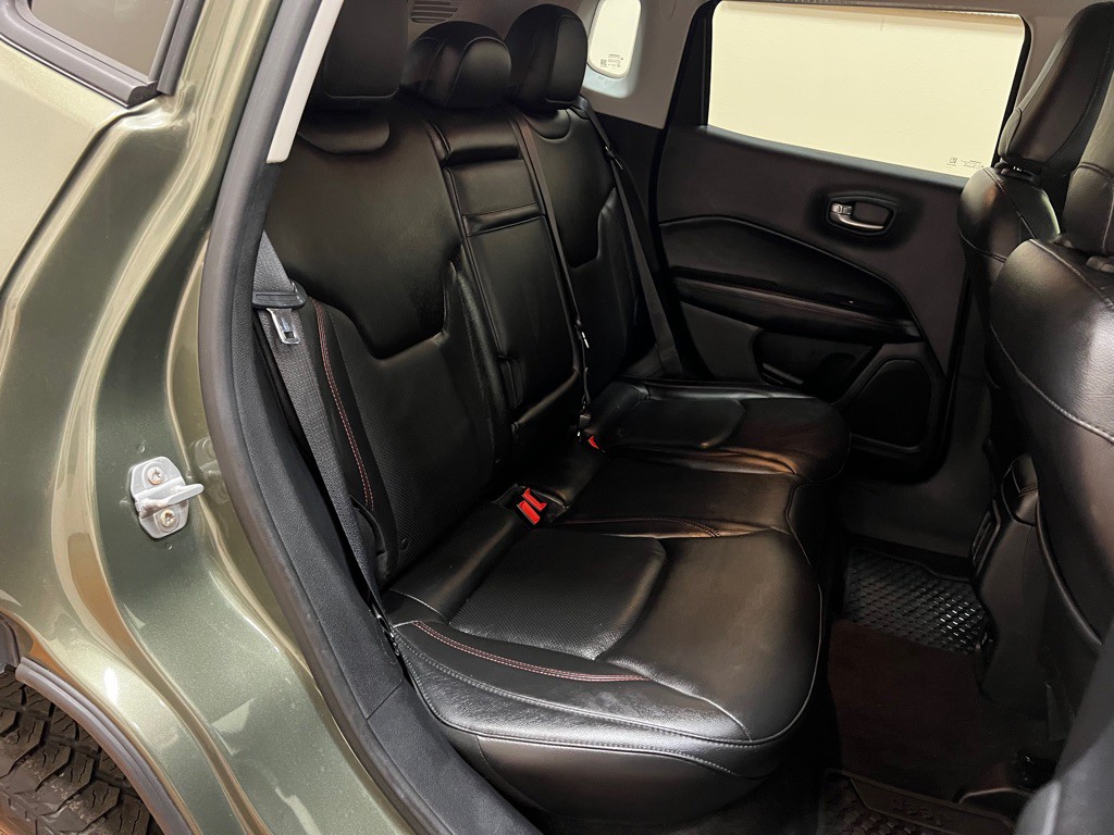 2018 Jeep Compass Image 33