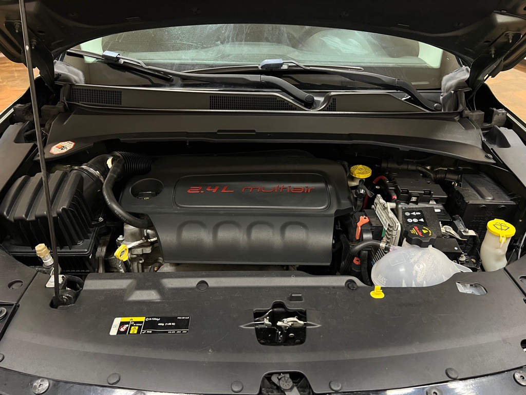 2018 Jeep Compass Image 37