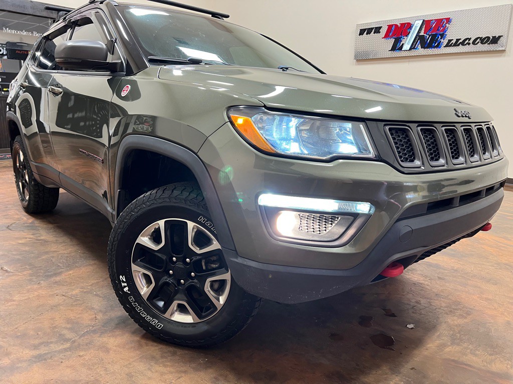 2018 Jeep Compass Image 38