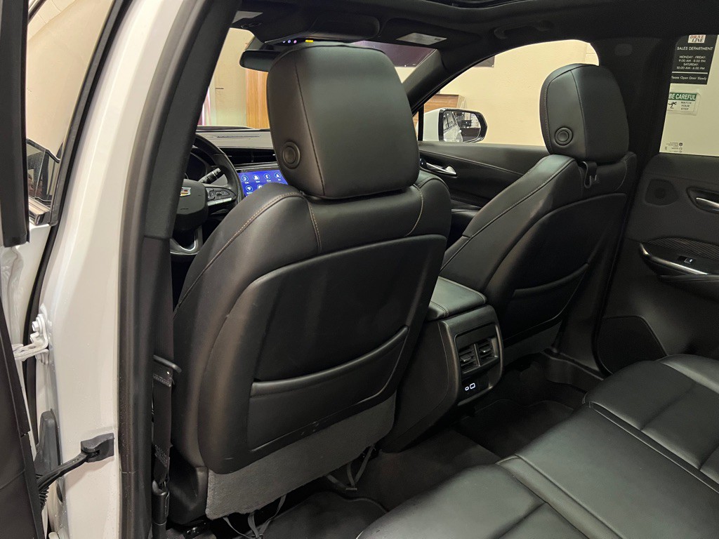 2023 Cadillac XT4 Image 31