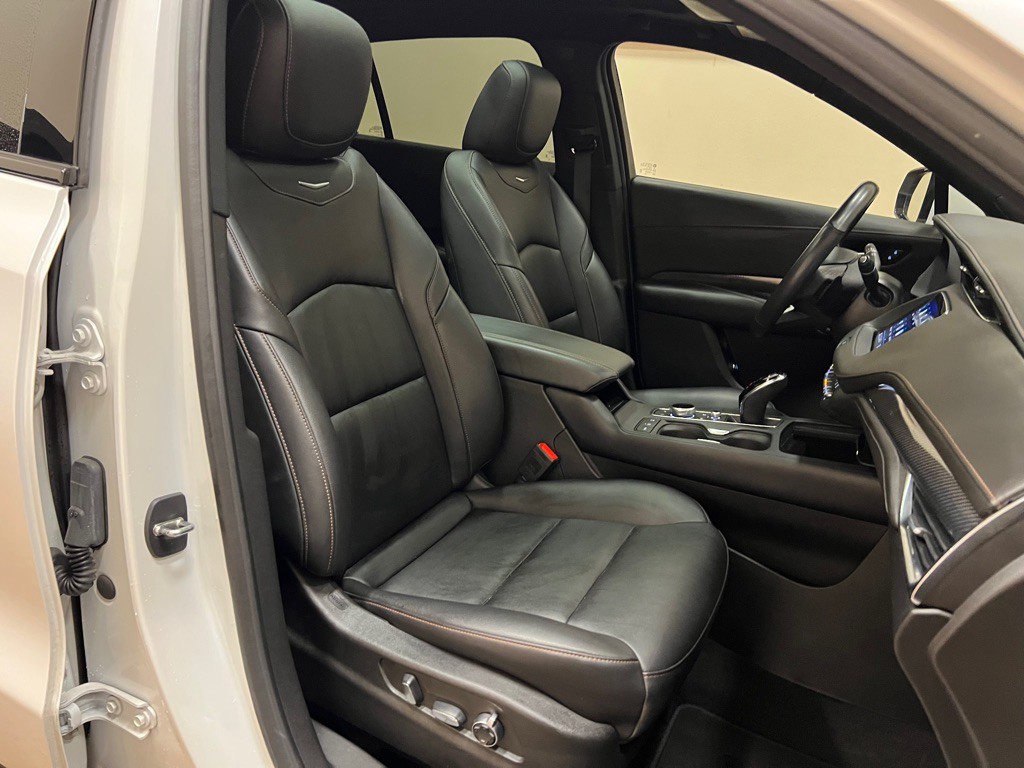 2023 Cadillac XT4 Image 35