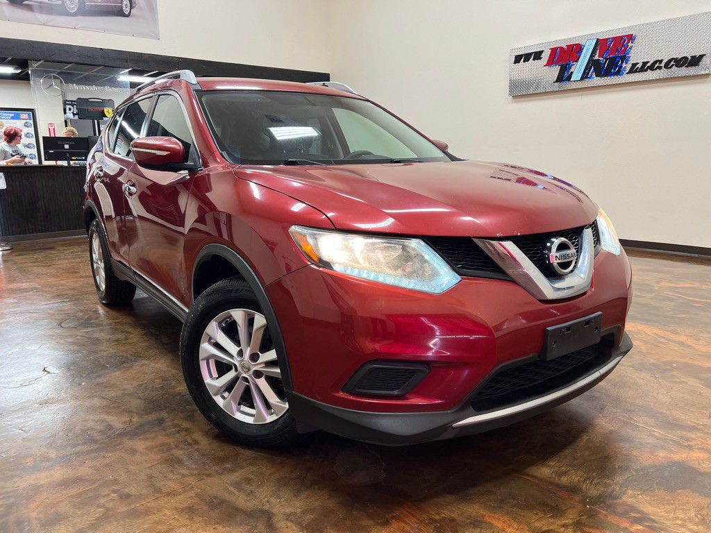 2015 Nissan Rogue Image 1