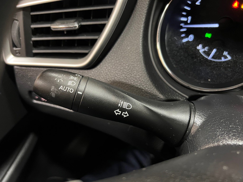 2015 Nissan Rogue Image 20