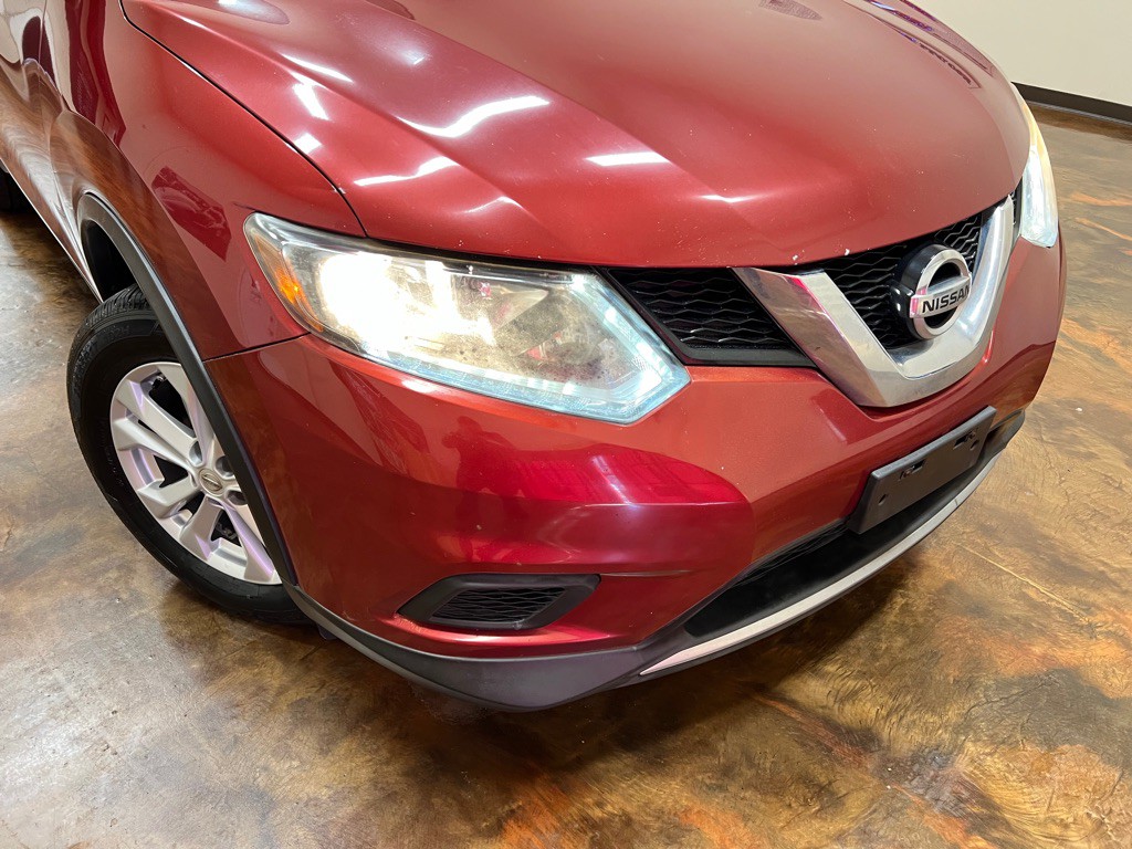 2015 Nissan Rogue Image 40