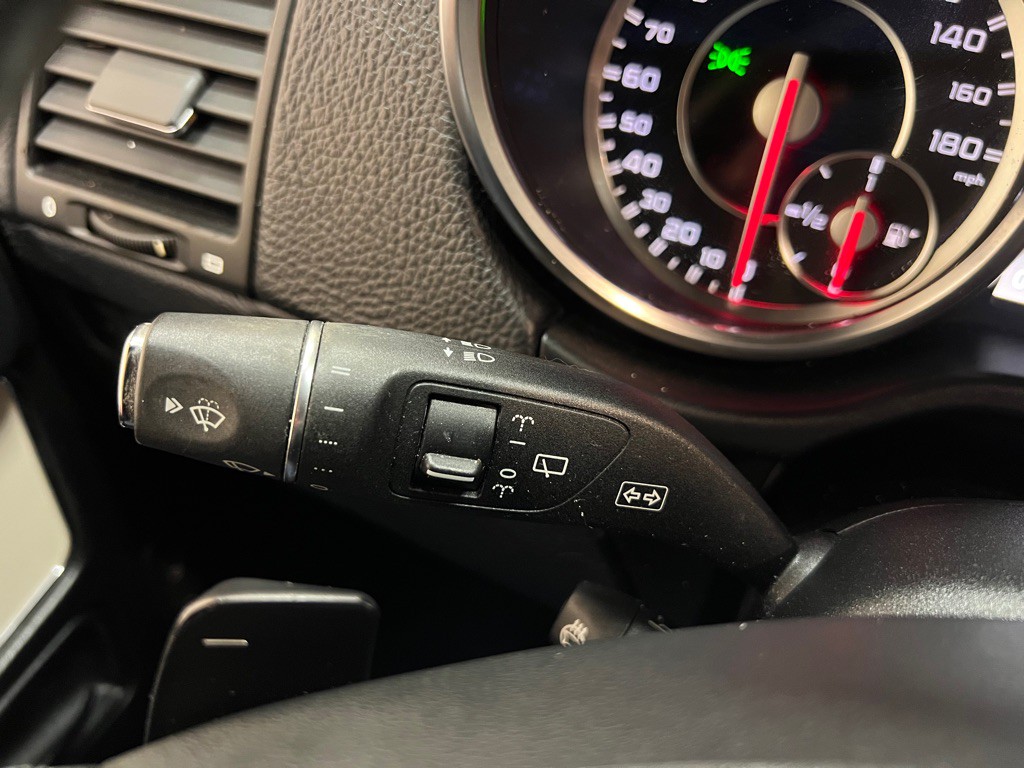 2014 Mercedes-Benz G-Class Image 19