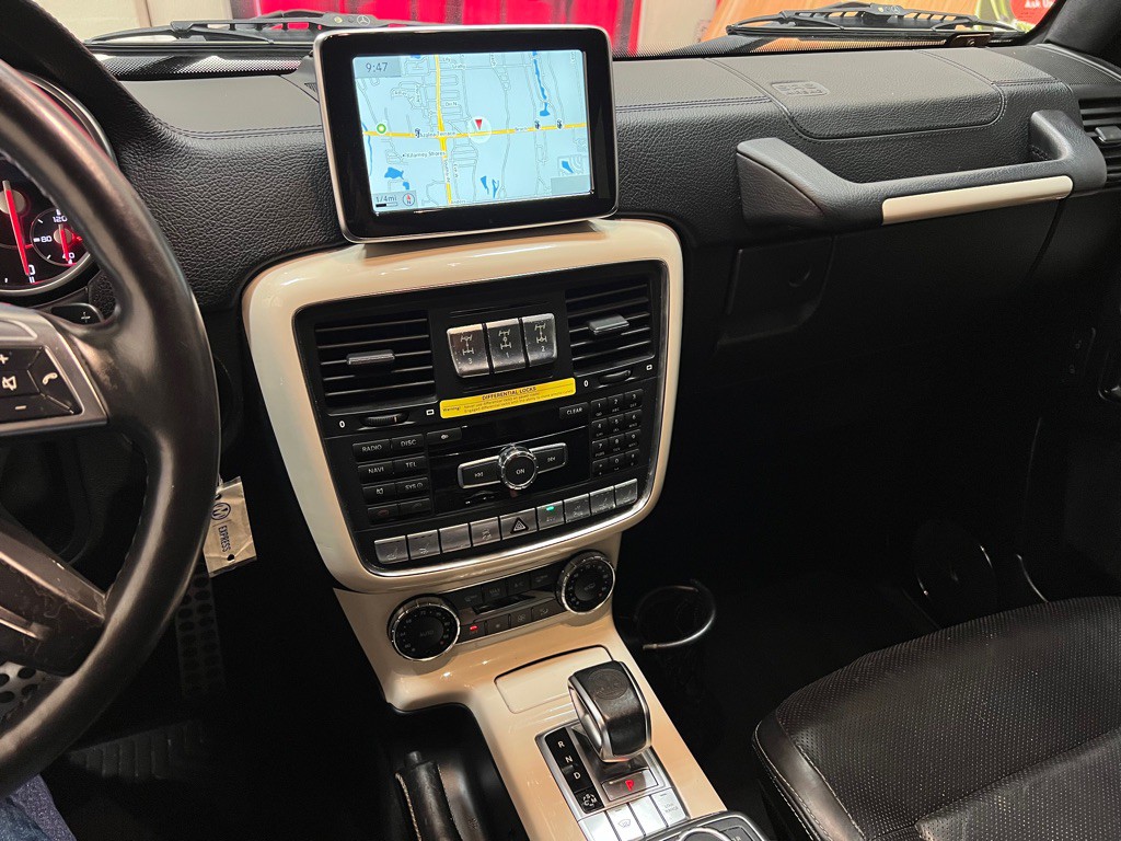 2014 Mercedes-Benz G-Class Image 23