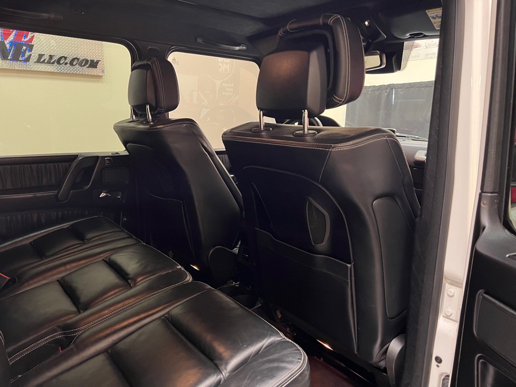 2014 Mercedes-Benz G-Class Image 36