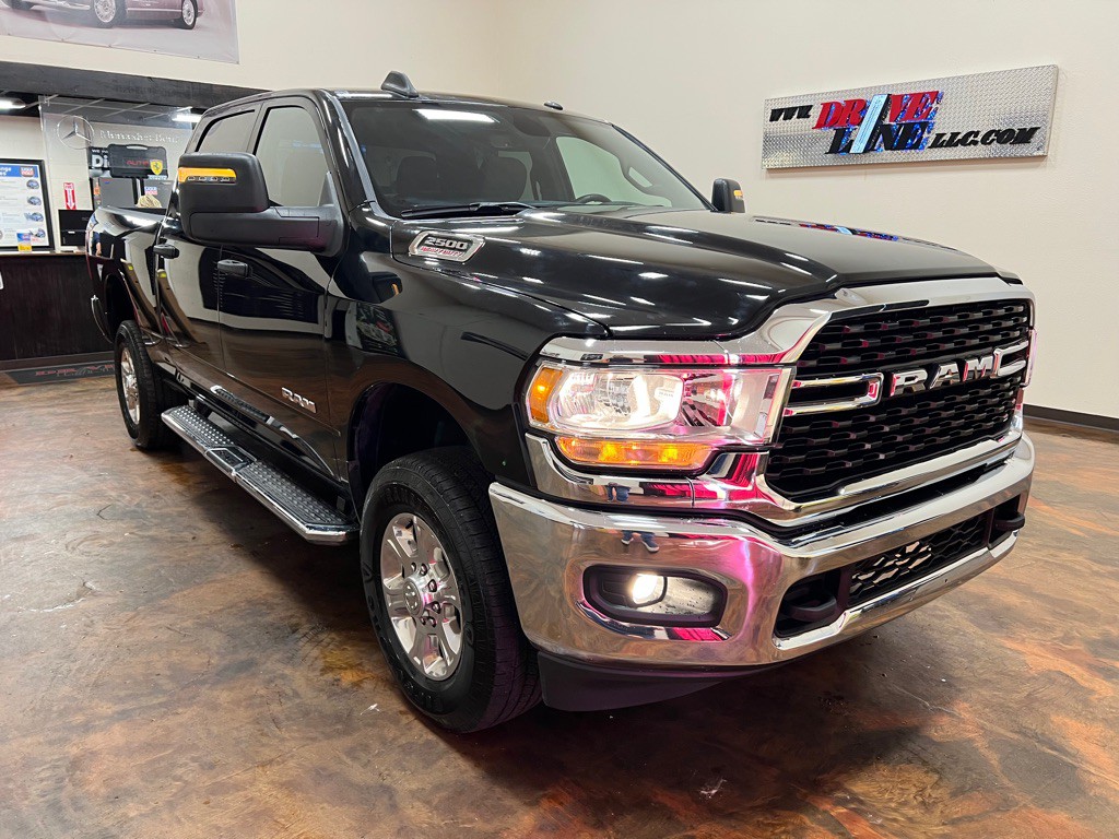 2024 RAM 2500 Image 3