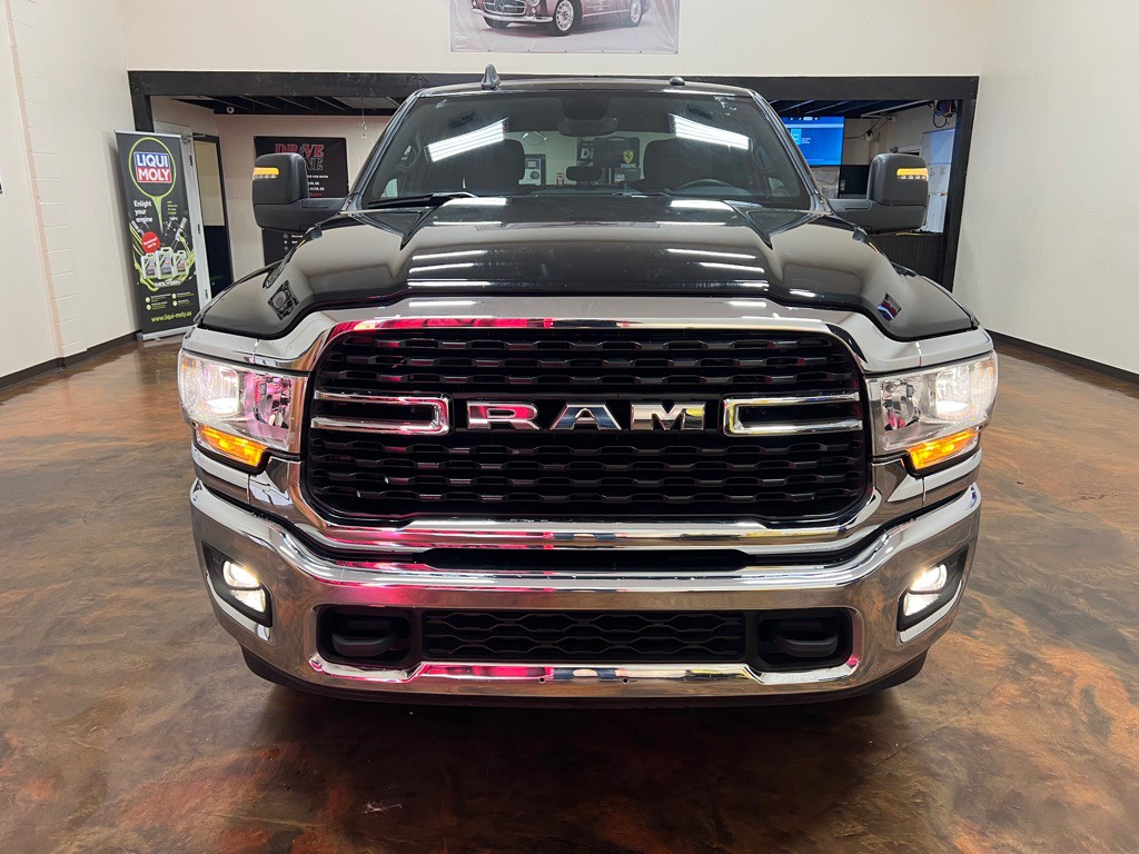 2024 RAM 2500 Image 4