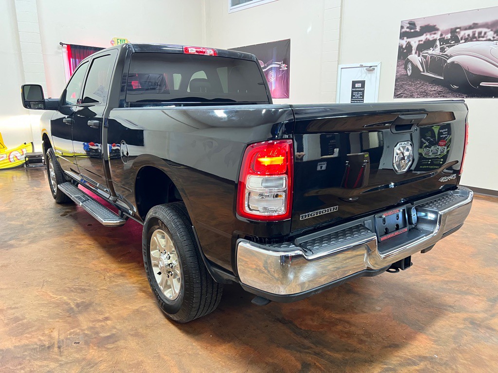 2024 RAM 2500 Image 8