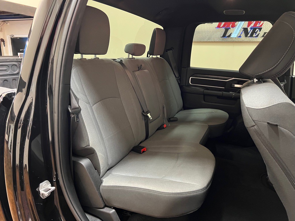 2024 RAM 2500 Image 34