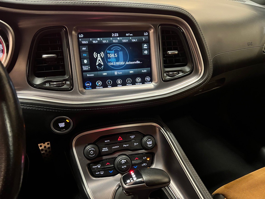 2021 Dodge Challenger Image 22