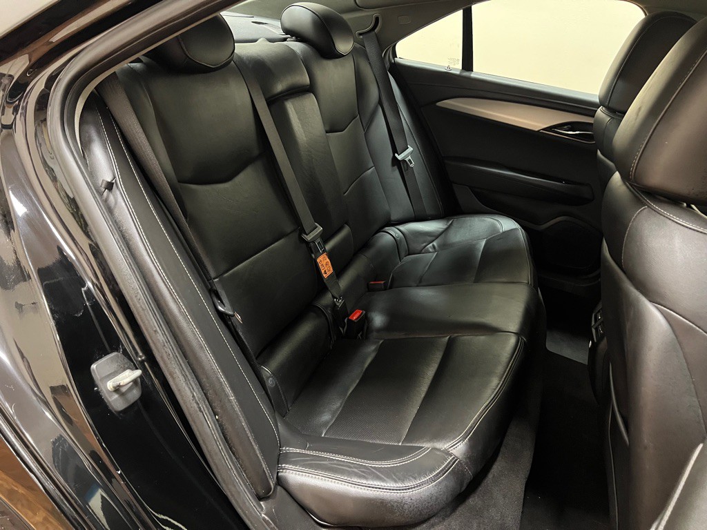 2017 Cadillac ATS Image 32