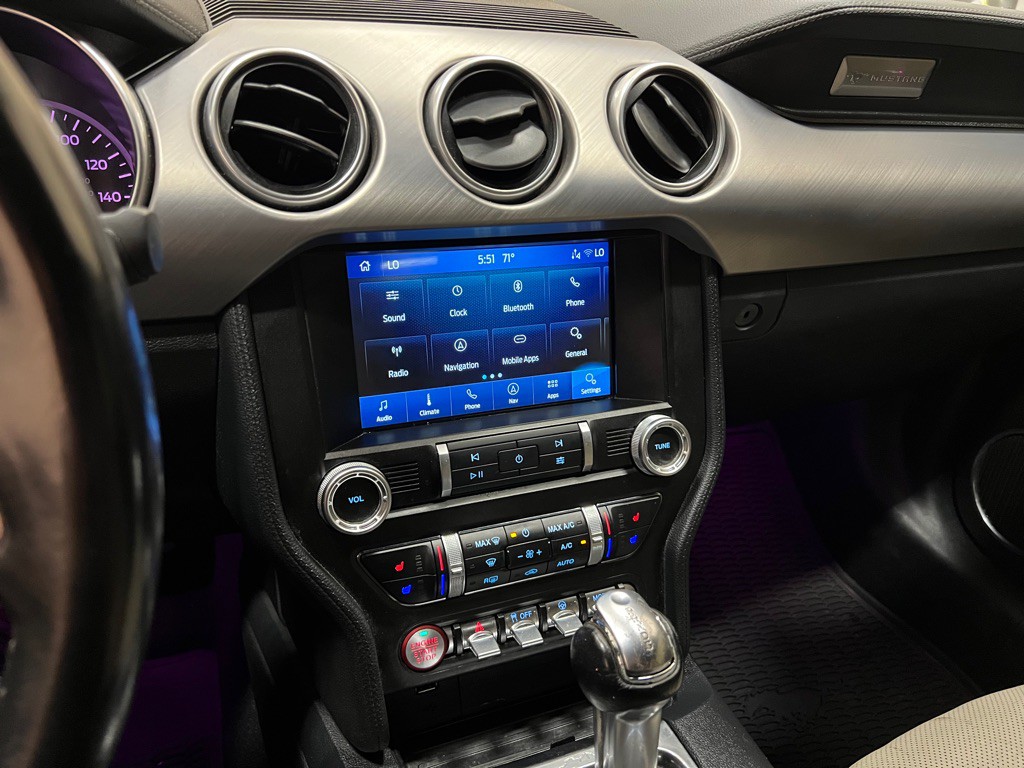 2021 Ford Mustang Image 20