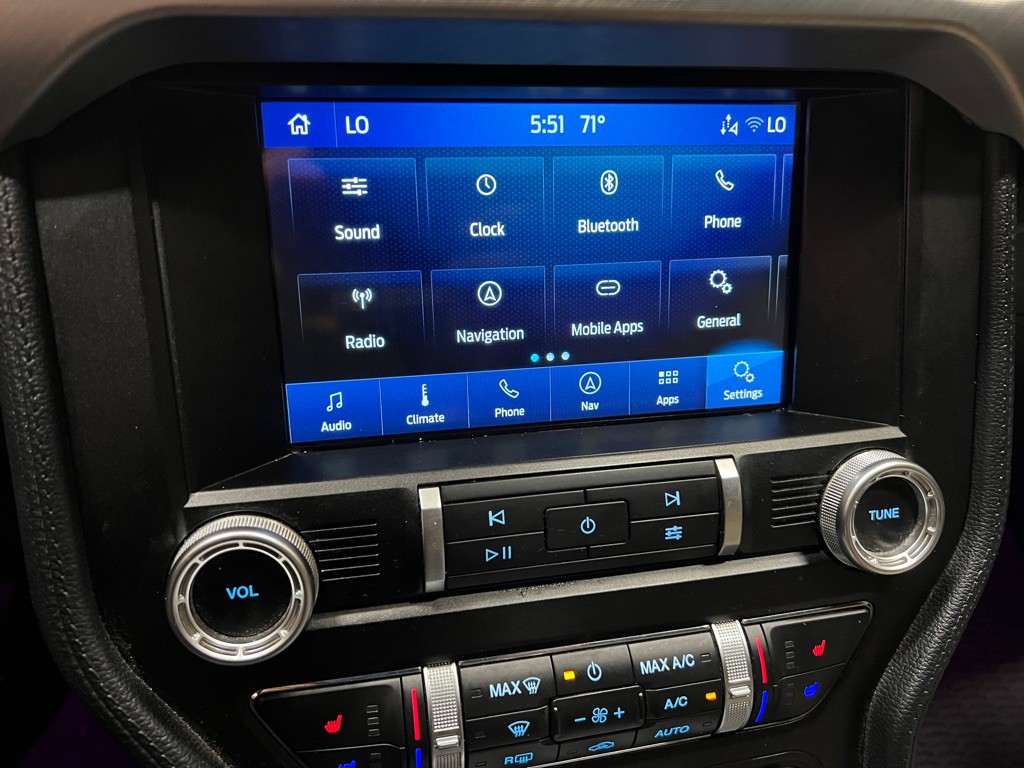 2021 Ford Mustang Image 21