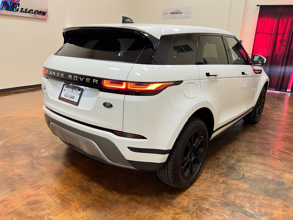 2020 Land Rover Range Rover Evoque Image 9