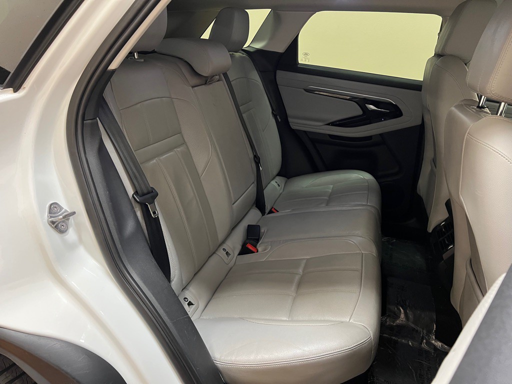 2020 Land Rover Range Rover Evoque Image 31