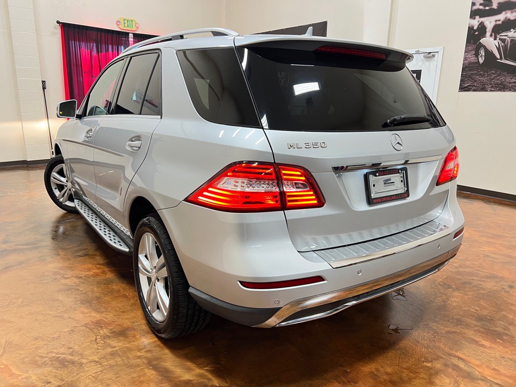 2015 Mercedes-Benz M-Class Image 2