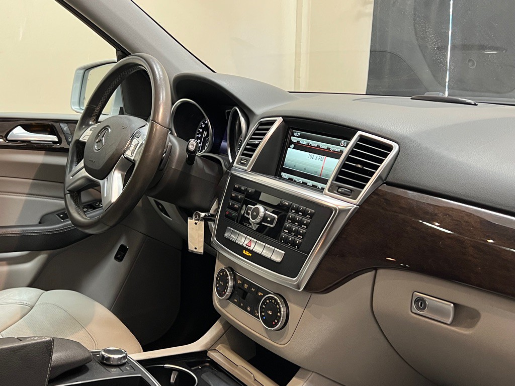 2015 Mercedes-Benz M-Class Image 13