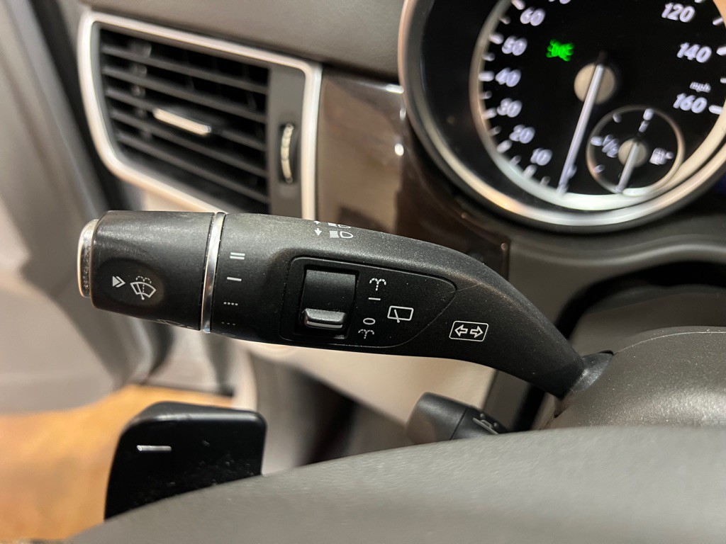 2015 Mercedes-Benz M-Class Image 15