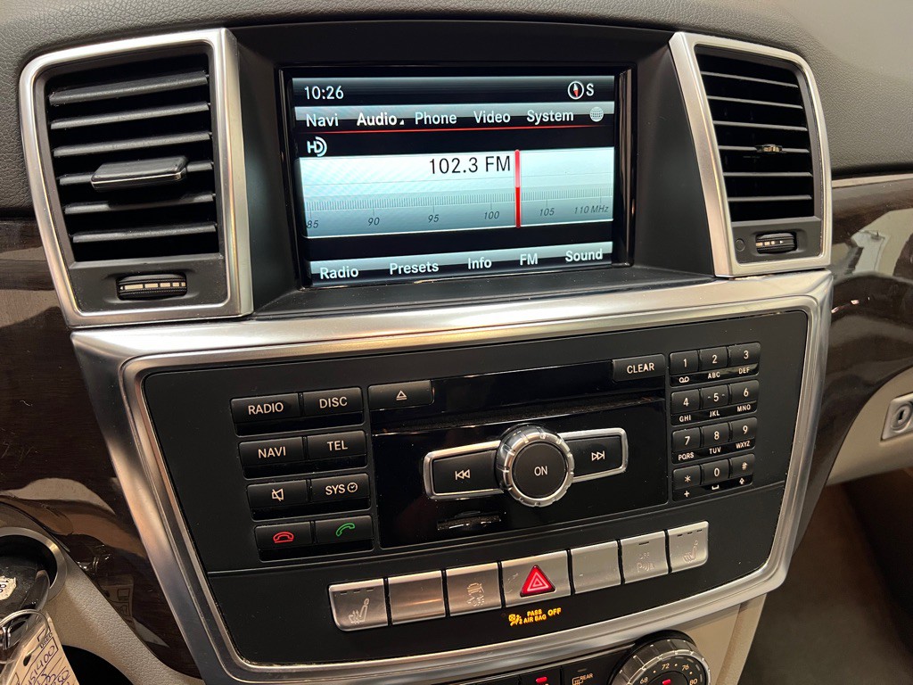 2015 Mercedes-Benz M-Class Image 20