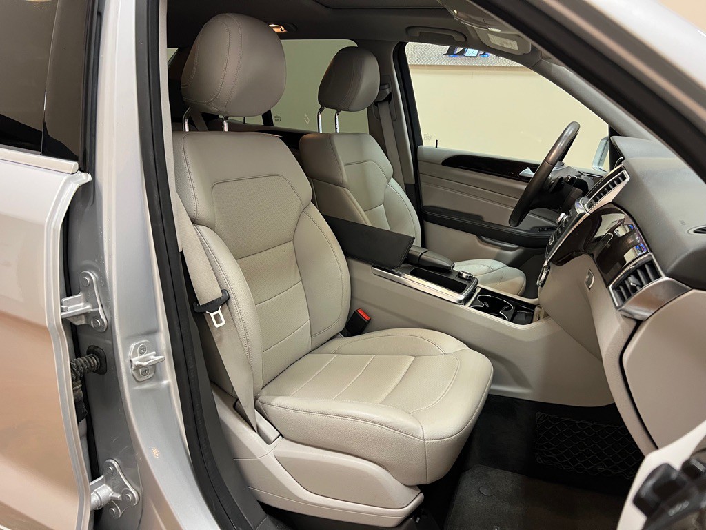 2015 Mercedes-Benz M-Class Image 29