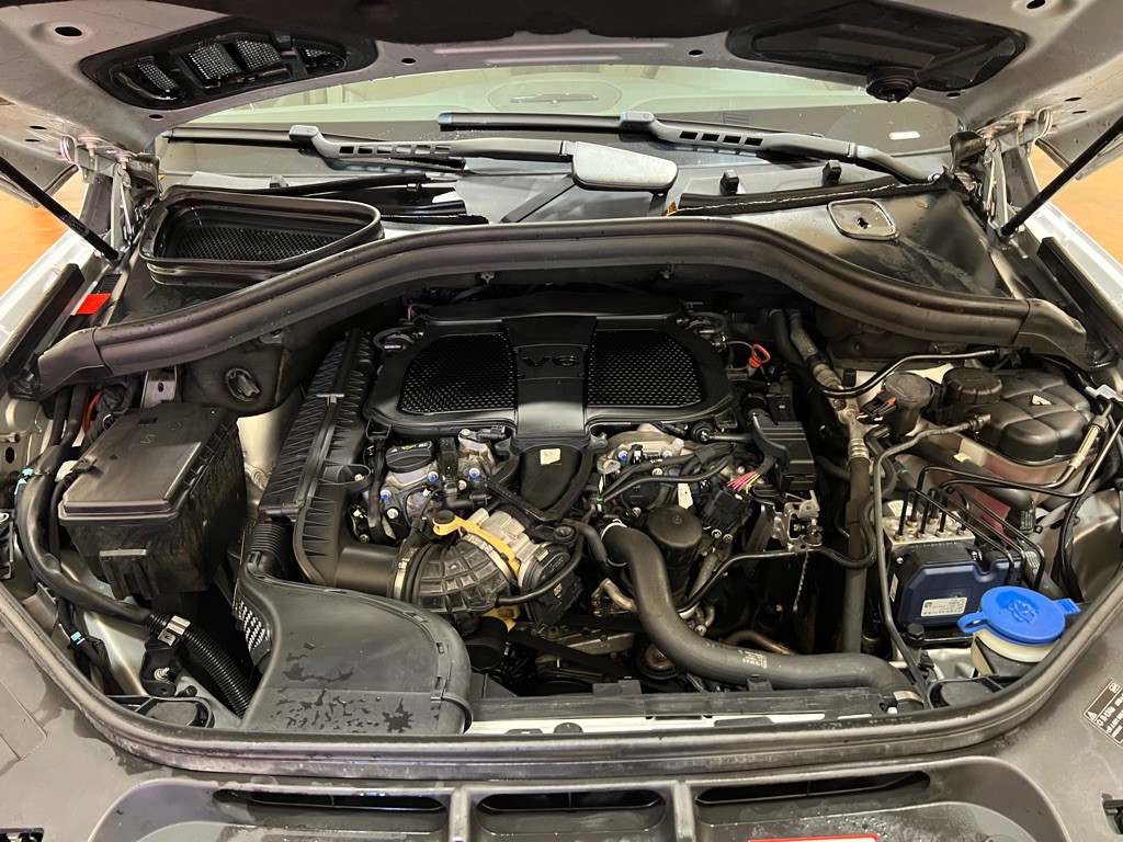 2015 Mercedes-Benz M-Class Image 32