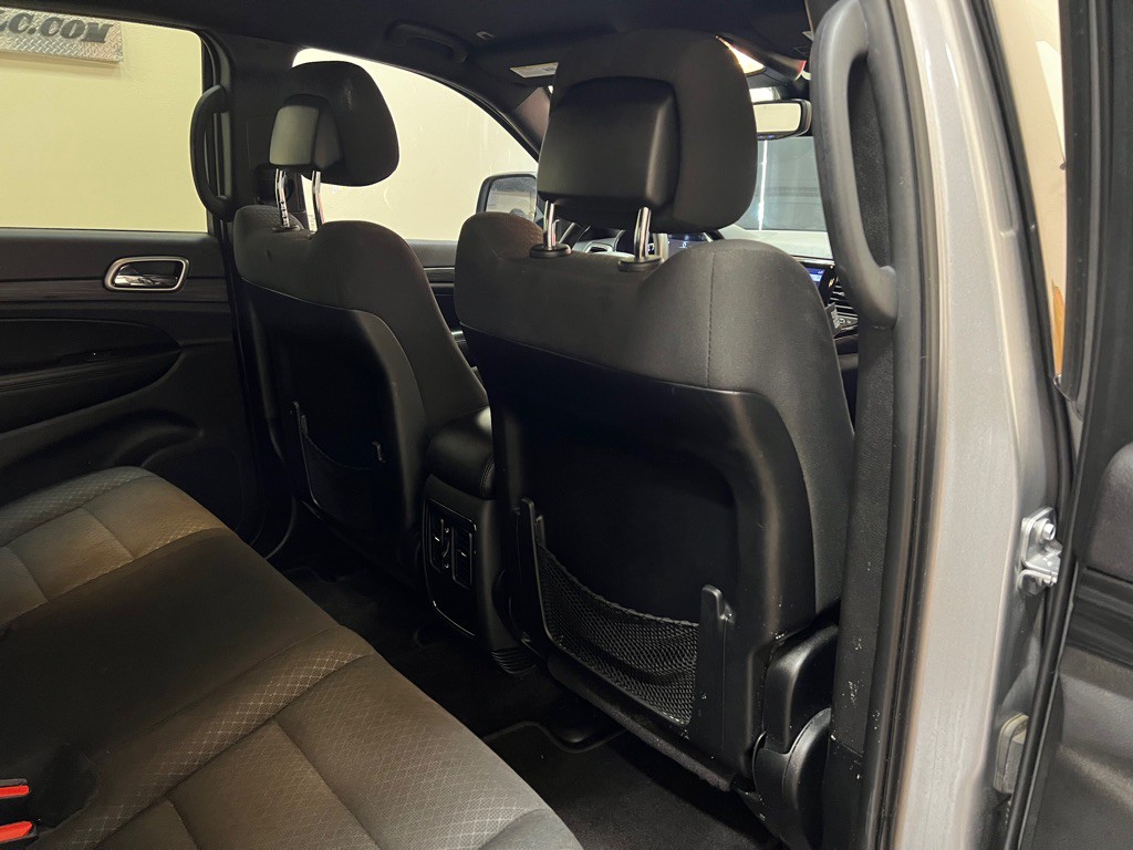 2019 Jeep Grand Cherokee Image 35