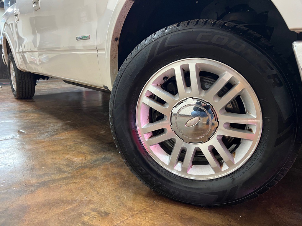 2011 Ford F-150 Image 40