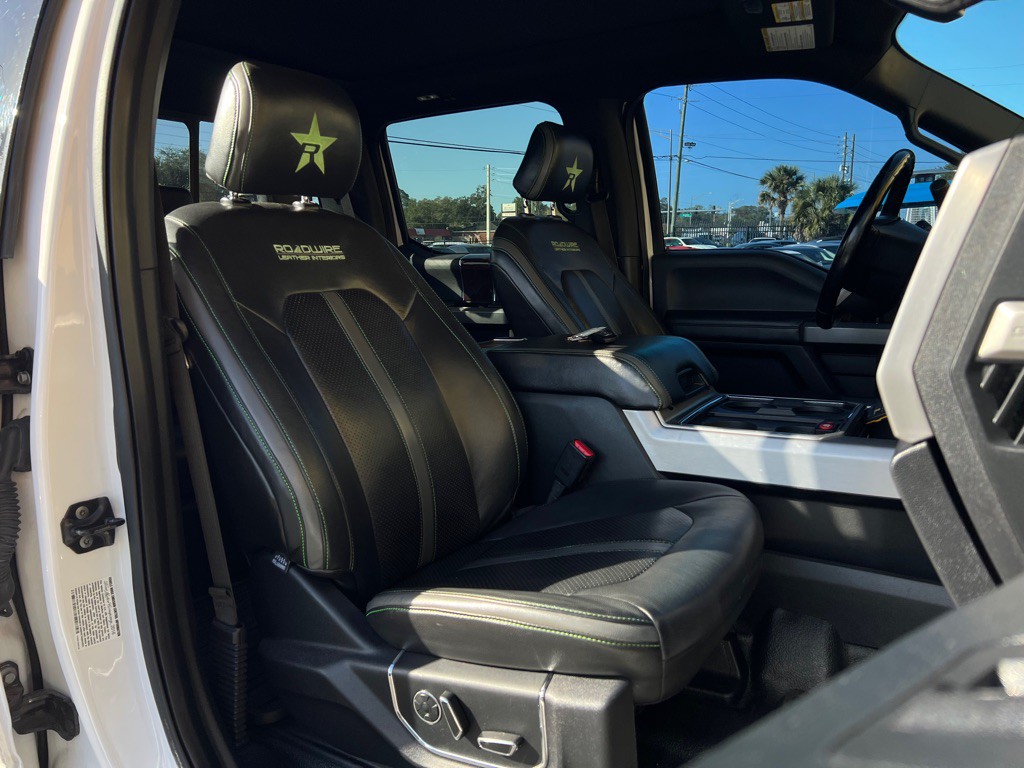 2017 Ford F-350 Image 40