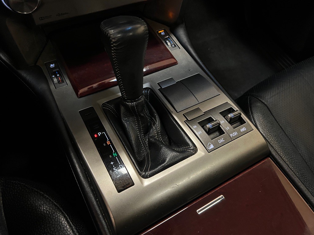 2014 Lexus GX 460 Image 28