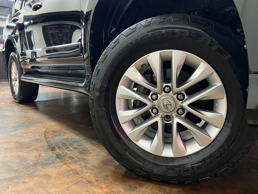 2014 Lexus GX 460 Image 45