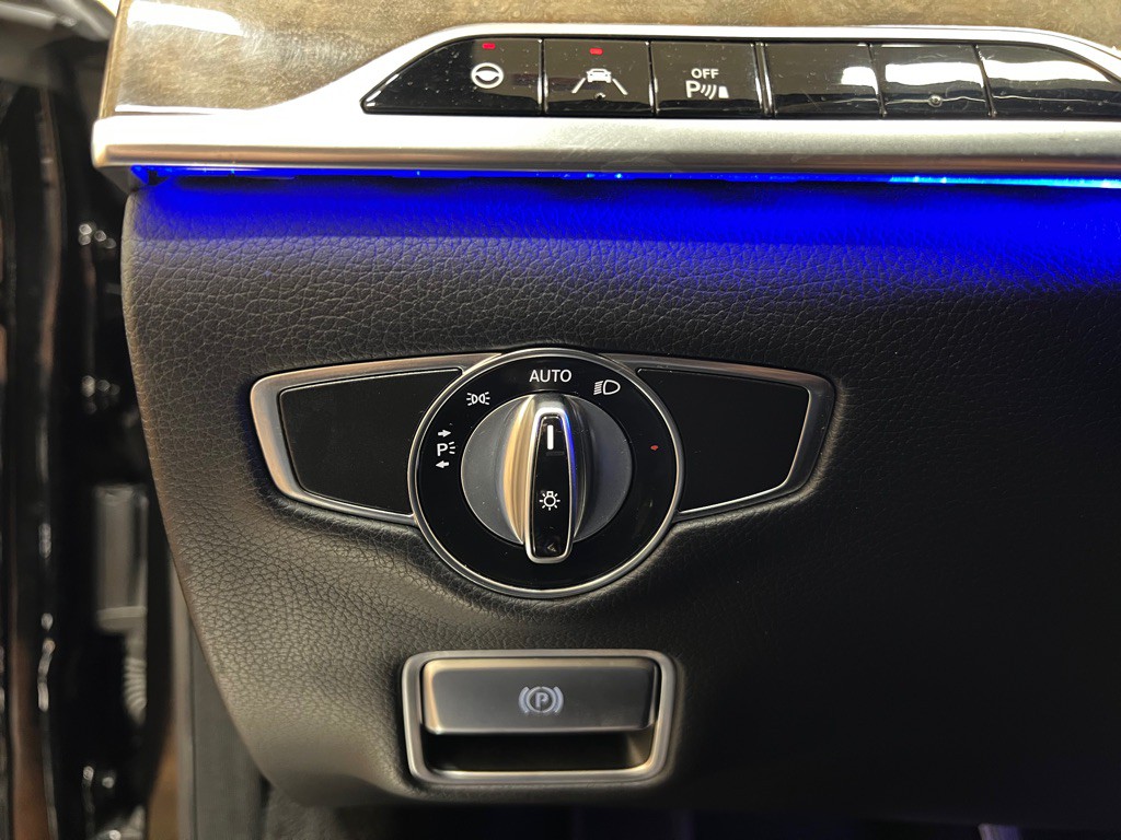 2014 Mercedes-Benz S-Class Image 22