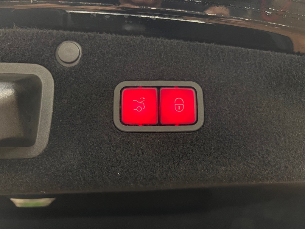 2014 Mercedes-Benz S-Class Image 39