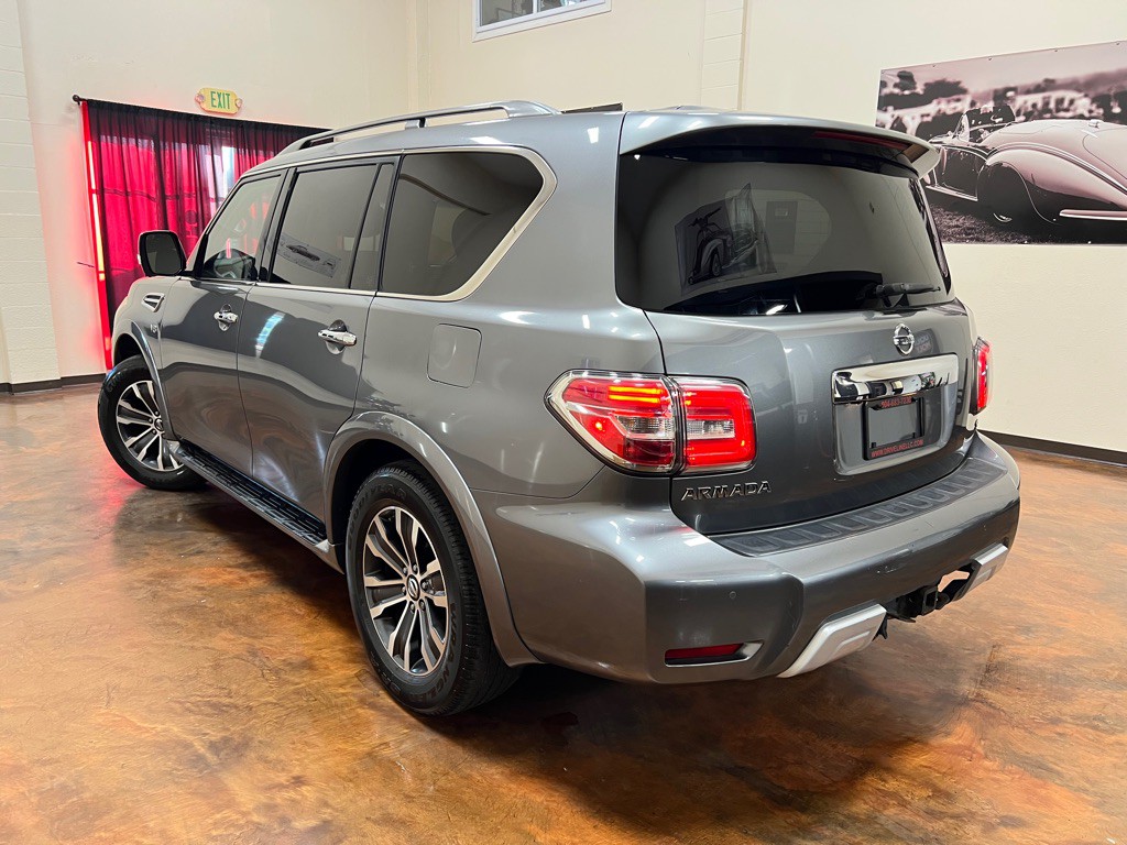 2017 Nissan Armada Image 2