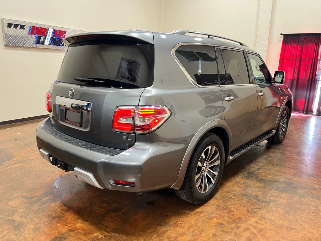 2017 Nissan Armada Image 9