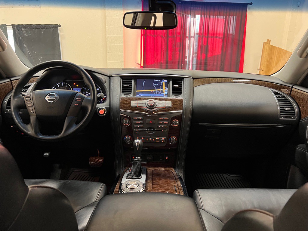 2017 Nissan Armada Image 14