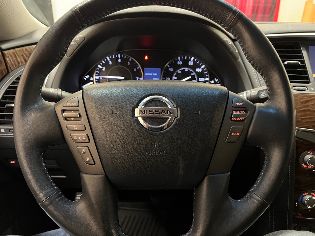 2017 Nissan Armada Image 18