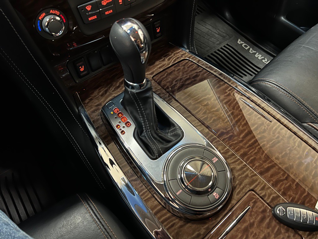 2017 Nissan Armada Image 26