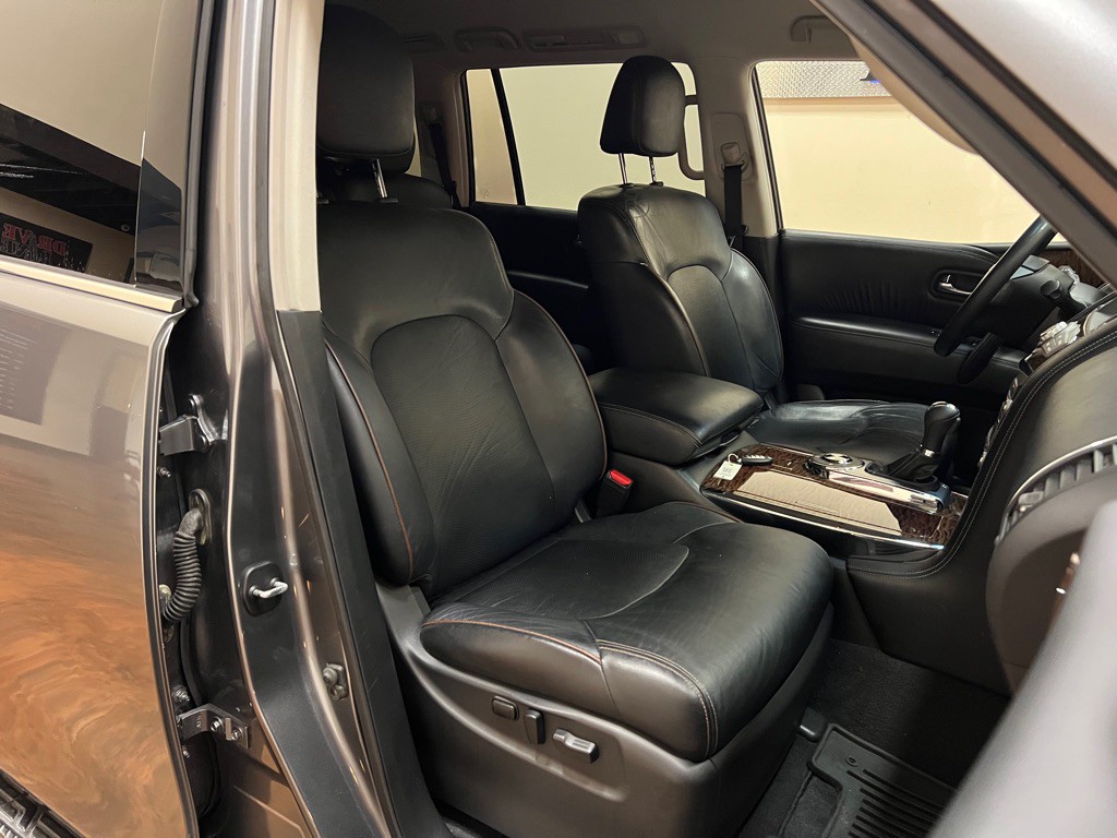 2017 Nissan Armada Image 35