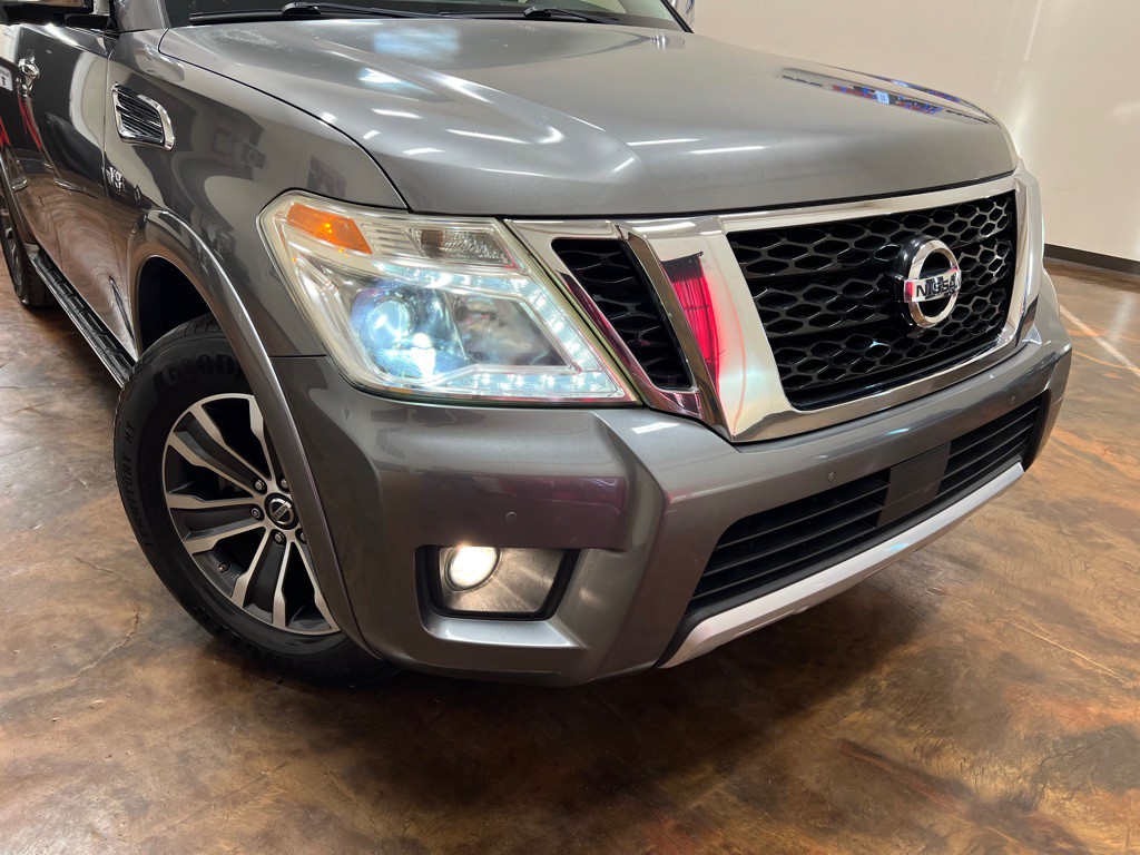 2017 Nissan Armada Image 41