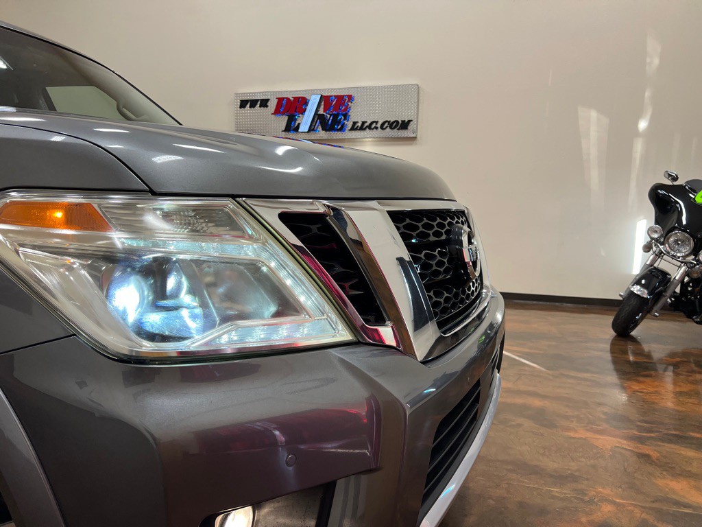2017 Nissan Armada Image 43